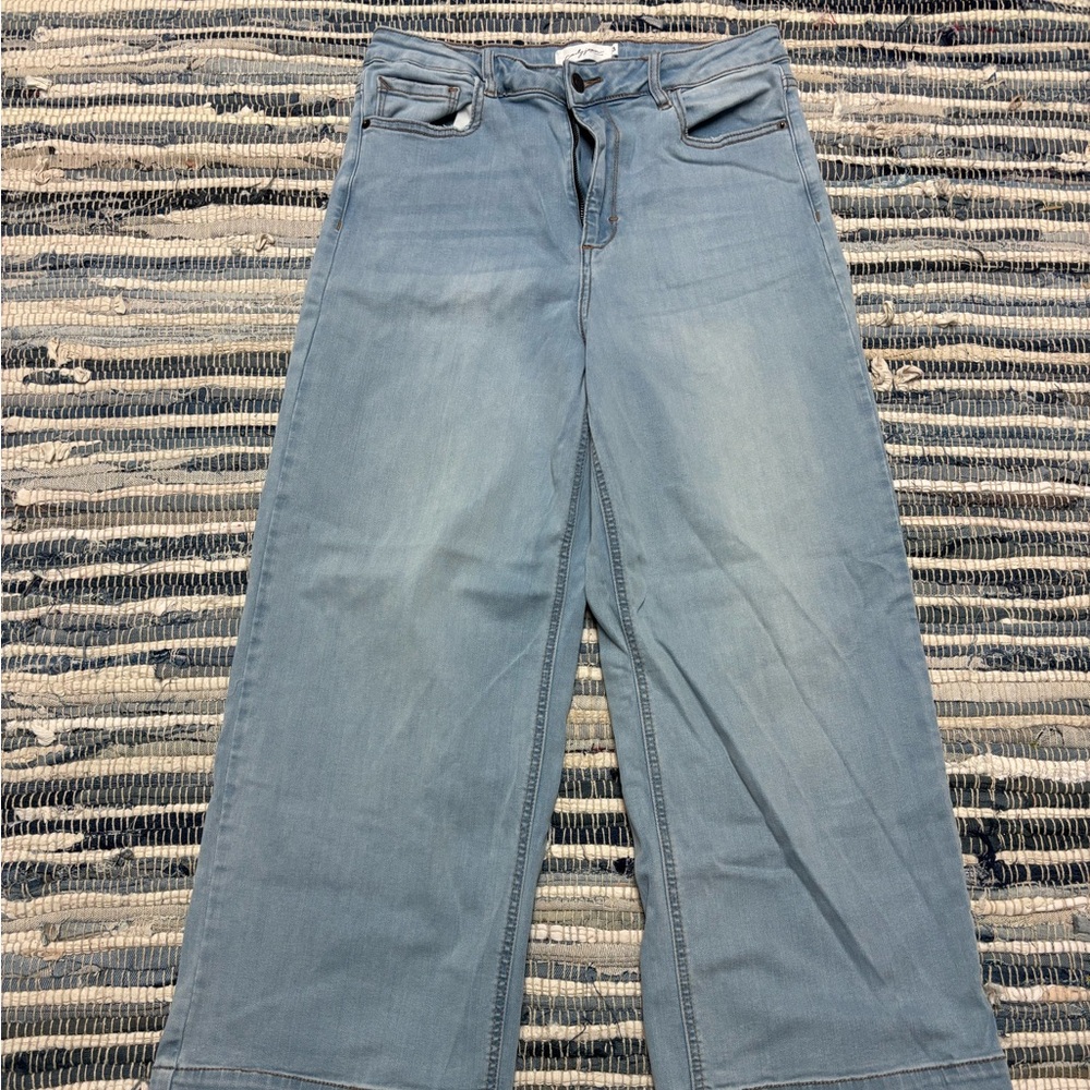 * | CJLA | wide leg jeans. Size 13.